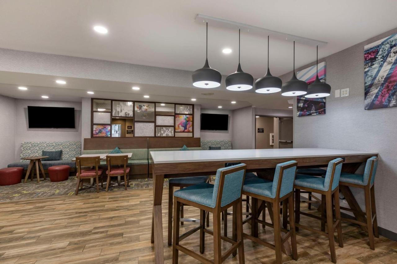 Hampton Inn Fort Collins Ngoại thất bức ảnh